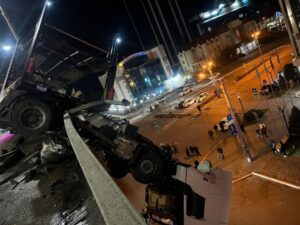 Астрахань фура мост 3 1024x768 2
