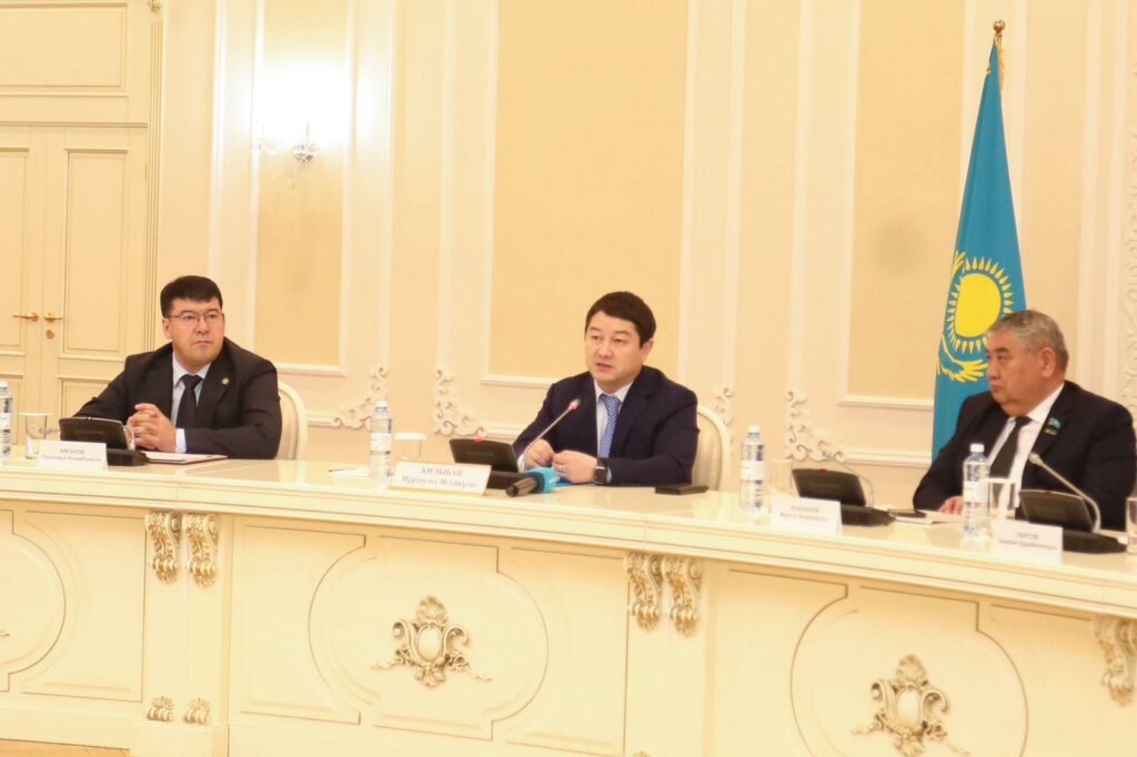 Маңғыстаулық зиялы қауым Ұлттық құрылтайдағы Президент бастамаларын талқылады WhatsApp Image 2026 01 30 at 17.34.22