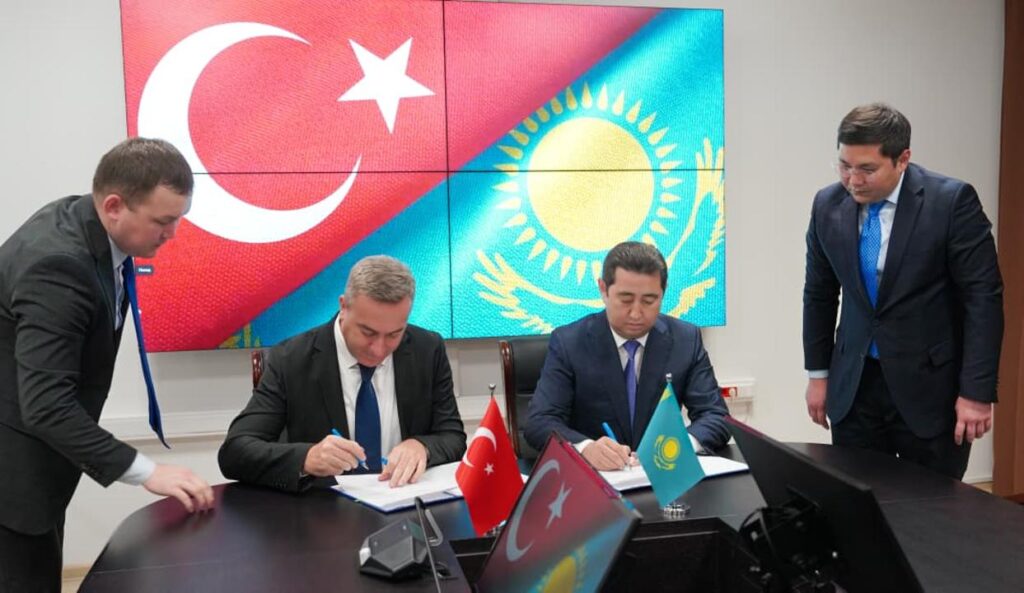 Ақтөбеде Coca-Cola зауытын салу жөніндегі келісімге қол қойылды минсельхоз Coca Cola 22.01. 1 1024x593 1