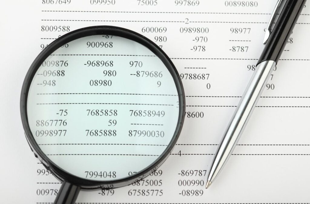 Атырауда жол апатына түскен 8 жедел жәрдем көлігі әлі жөнделмеген